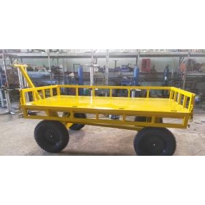 Xe kéo hàng hóa , xe kéo hàng sân bay, xe kéo hàng thiết bị nặng , xe kéo phi dầu 200 lit